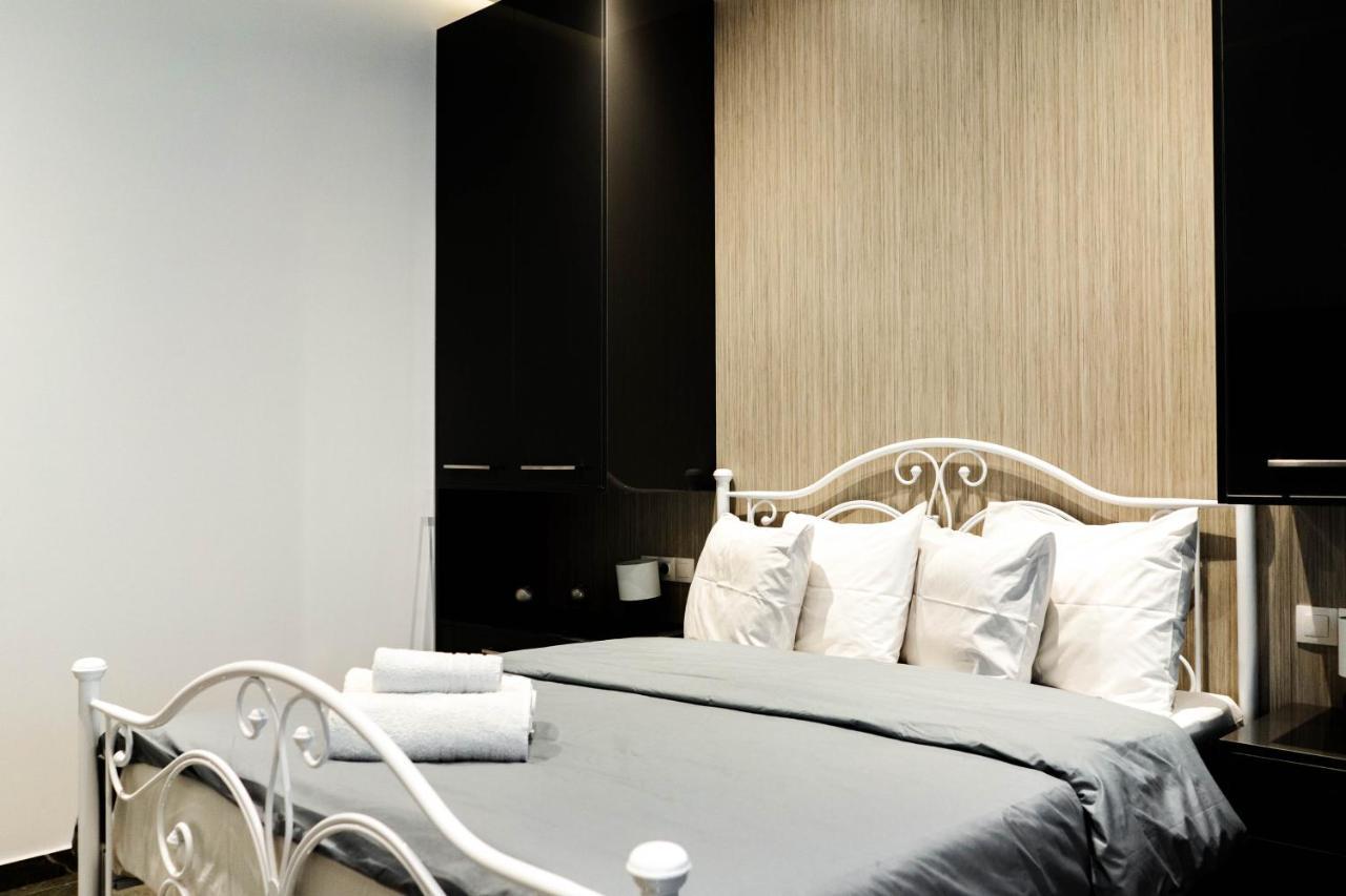 Larissa Railway &Metro Station Apartment Athen Exterior foto