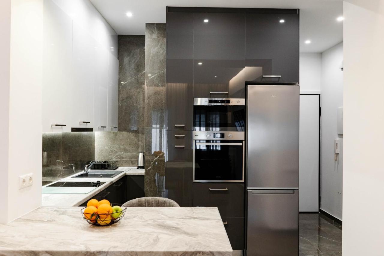 Larissa Railway &Metro Station Apartment Athen Exterior foto